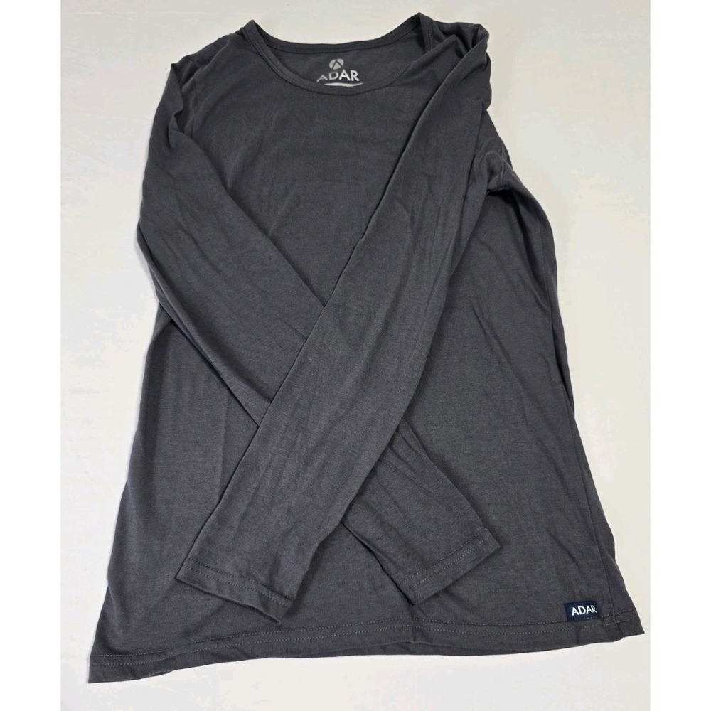 Adar Women's Medium Long-Sleeve Gray T-shirt